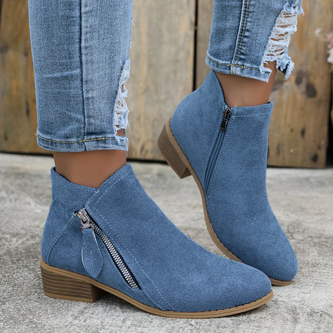 Blue / 4